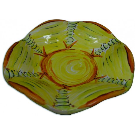 Centrotavola con sfondo giallo