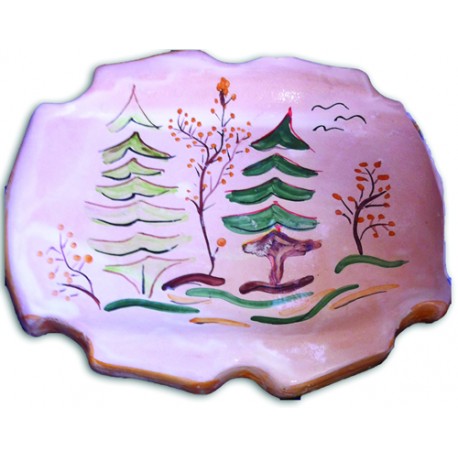 Centrotavola piatto frastagliato con disegno alberi
